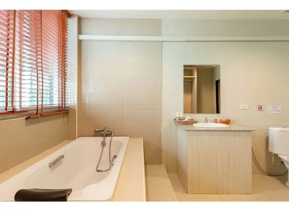 2-Bedroom Suite