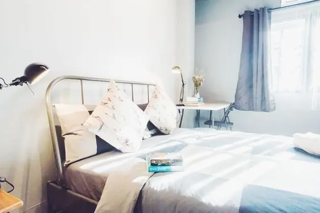 Design Çatı Katı (Loft), 1 Büyük (Queen) Boy Yatak ve Çekyat