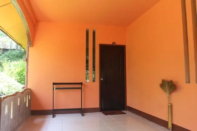 2 Bedrooms Villa