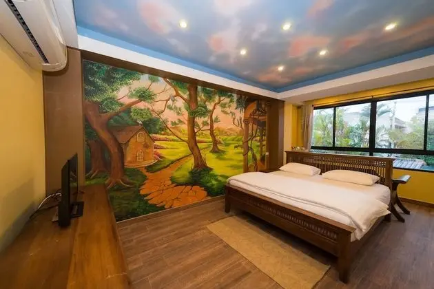 Deluxe Double Room (Bathtub)