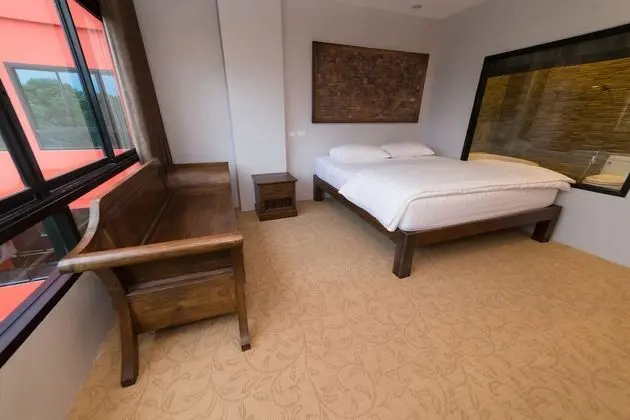 Deluxe Double Room (Bathtub)