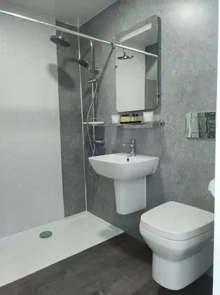 Luxury Stüdyo, Engellilere Uygun, Banyolu/Duşlu (Studio - Ground)