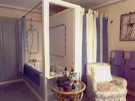 Luxury Tek Büyük Yataklı Oda, Banyolu/Duşlu