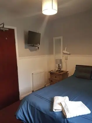 Standard Tek Büyük Yataklı Oda (1st Floor)