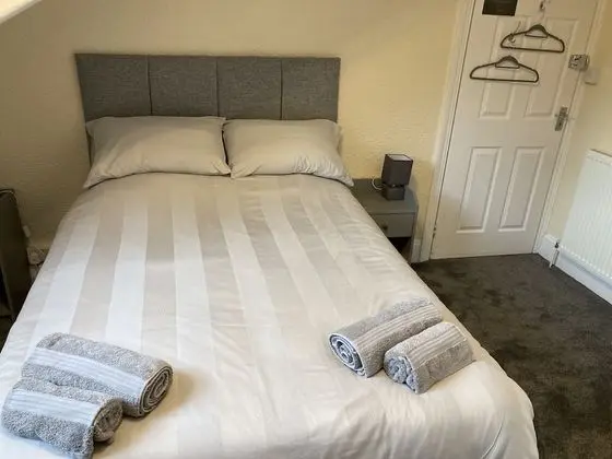 Comfort Tek Büyük Yataklı Oda