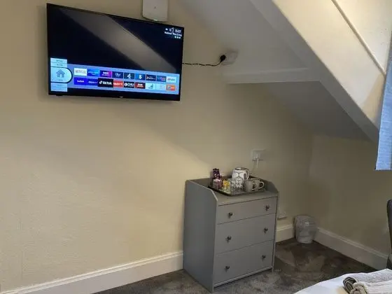 Comfort Tek Büyük Yataklı Oda