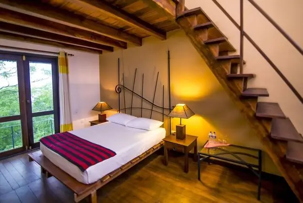 Deluxe Tek Büyük Yataklı Oda, 1 Yatak Odası, Göl Manzaralı