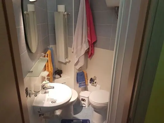 Basic Tek Büyük Yataklı Oda