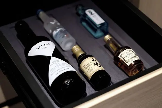 Minibar