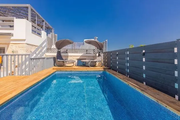 Villa, 4 Yatak Odası, Sıcak Su Havuzu