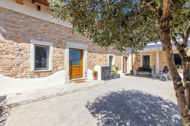 Villa, 4 Yatak Odası, Sıcak Su Havuzu