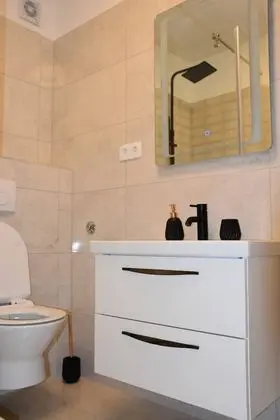 Apart Daire, 5 Yatak Odası, Balkon