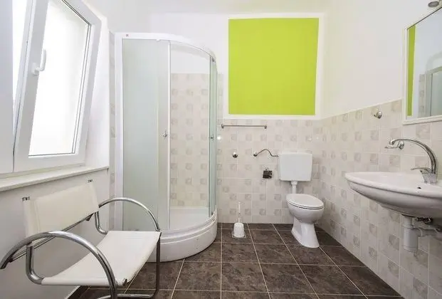Apart Daire, 5 Yatak Odası, Balkon