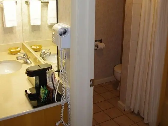 Two Queen Bed Motel Unit
