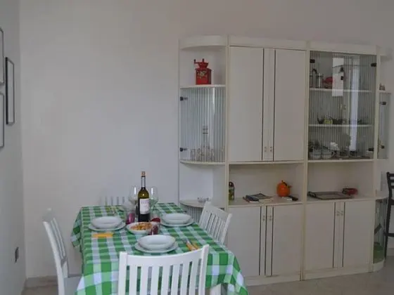 Apart Daire, 3 Yatak Odası, Sigara İçilebilir, Buzdolabı