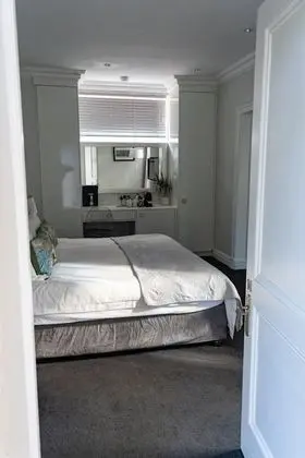 Luxury Tek Büyük Yataklı Oda, Banyolu/Duşlu