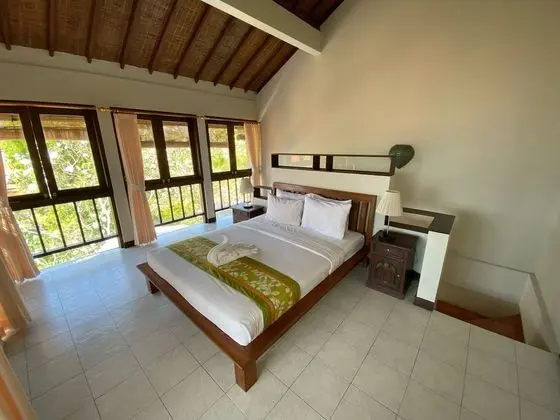 One Bedroom Deluxe Bungalow