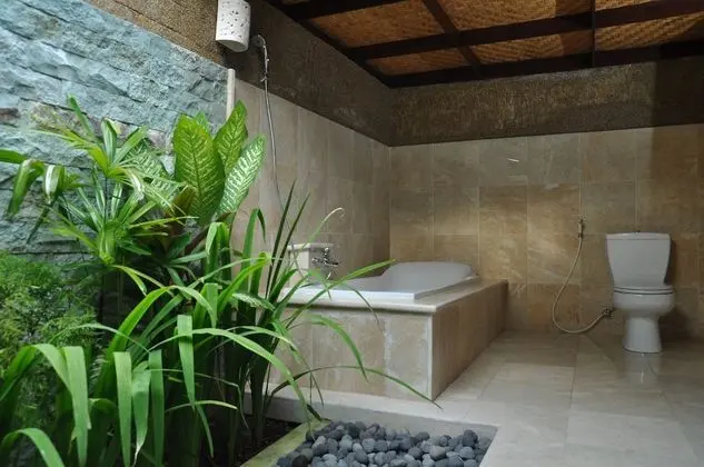 One Bedroom Deluxe Bungalow