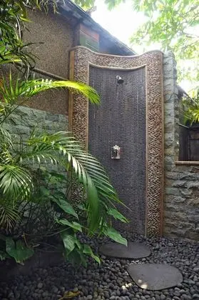 One Bedroom Deluxe Bungalow