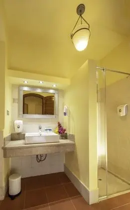 Premium Tek Kişilik Oda