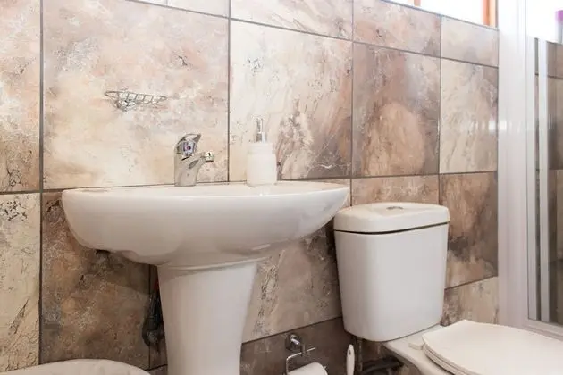 Standard Oda, 1 Büyük (Queen) Boy Yatak, Banyolu/Duşlu, Bahçe Manzaralı