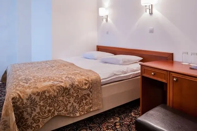 Small Single Room, 1 Single Bed