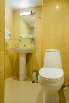 Small Single Room, 1 Single Bed