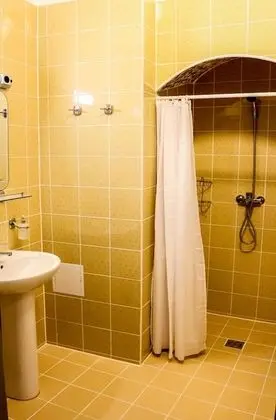 Small Single Room, 1 Single Bed