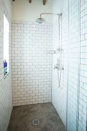 Luxury Tek Büyük Yataklı Oda, Banyolu/Duşlu (Priory)