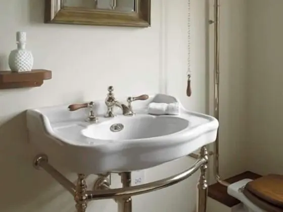 Luxury Tek Büyük Yataklı Oda, Banyolu/Duşlu (Priory)