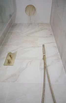 Basic Tek Büyük Yataklı Oda, Özel Banyo