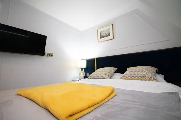 Deluxe Tek Büyük Yataklı Oda, Özel Banyo