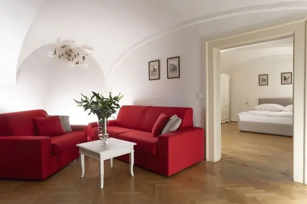 Deluxe Apart Daire