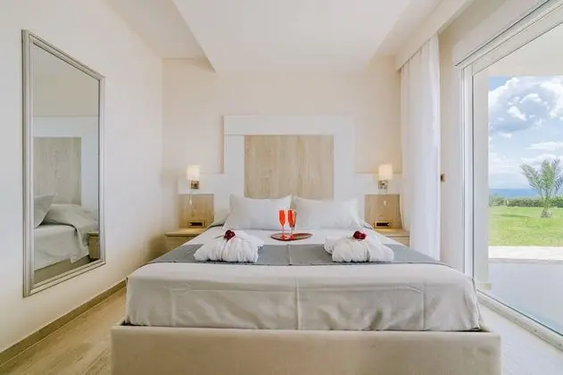 Villa, Birden Çok Yatak, Sigara İçilmez (Afrodite)