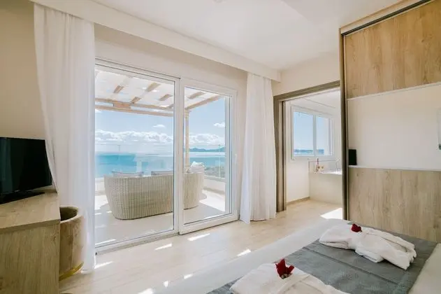 Villa, Birden Çok Yatak, Sigara İçilmez (Afrodite)