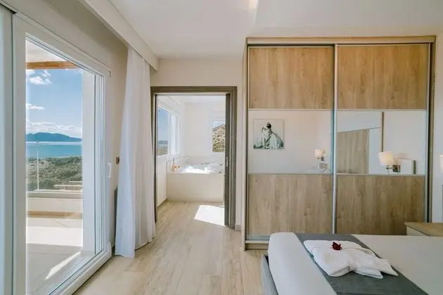 Villa, Birden Çok Yatak, Sigara İçilmez (Afrodite)