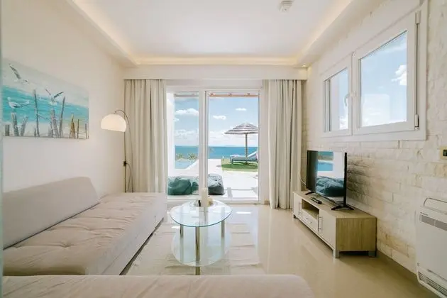 Villa, Birden Çok Yatak, Sigara İçilmez (Afrodite)