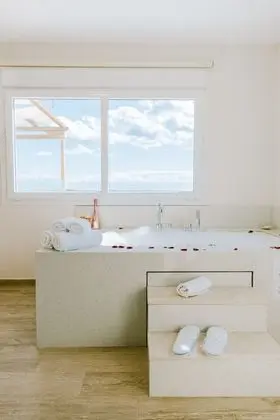 Villa, Birden Çok Yatak, Sigara İçilmez (Afrodite)