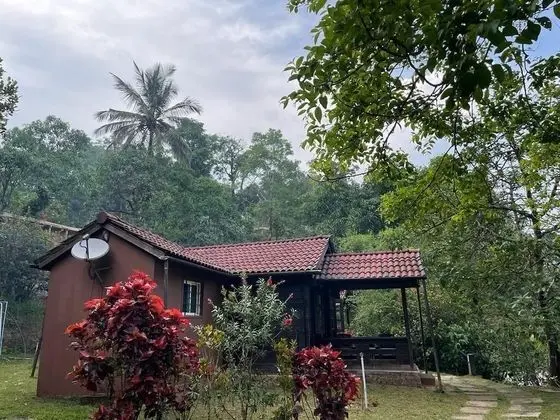 Deluxe Kır Evi, Tepe Manzaralı