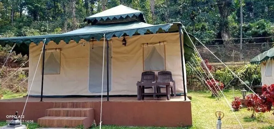 Luxury Çadır, Tepe Manzaralı