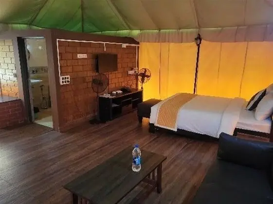 Luxury Çadır, Tepe Manzaralı
