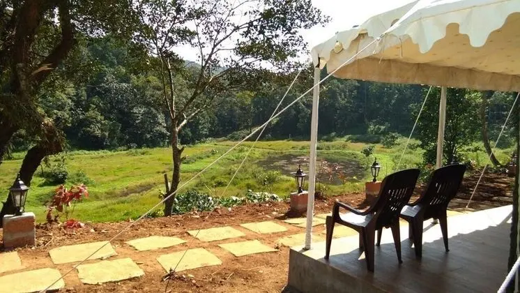 Luxury Çadır, Tepe Manzaralı