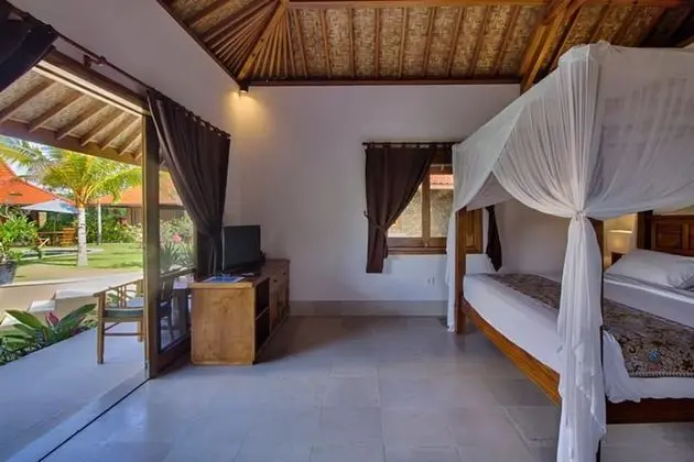 Deluxe Bungalov, 2 Tek Kişilik Yatak, Teras, Havuz Manzaralı