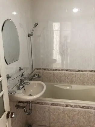 Tek Büyük Yataklı Oda, Manzarasız