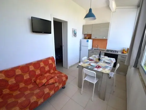 Ev, 2 Yatak Odası, Sigara İçilebilir, Buzdolabı