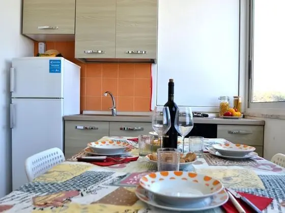 Ev, 2 Yatak Odası, Sigara İçilebilir, Buzdolabı