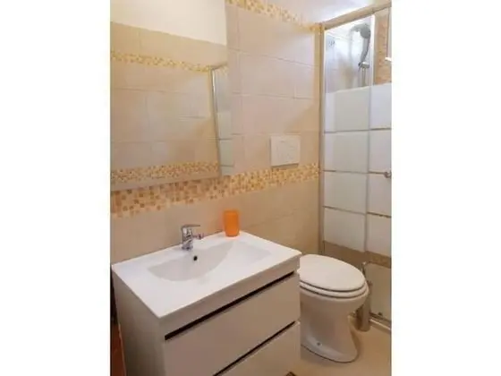 Ev, 2 Yatak Odası, Sigara İçilebilir, Buzdolabı