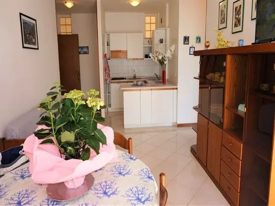 Apart Daire, 2 Yatak Odası, Balkon