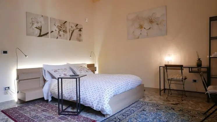 Comfort Tek Büyük Yataklı Oda, Ortak Banyo