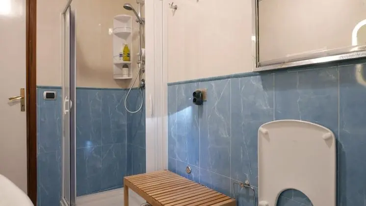 Comfort Tek Büyük Yataklı Oda, Ortak Banyo